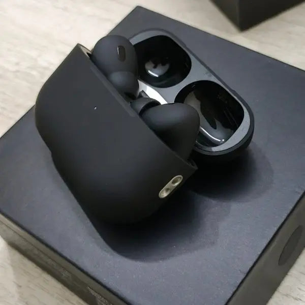 Black AirPods Pro 2 ANC